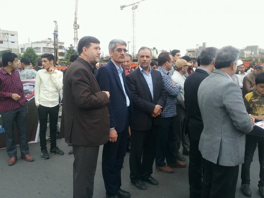 حضور پر شور دانشگاهیان دانشگاه فرهنگیان خراسان رضوی در راهپیمایی روز جهانی قدس