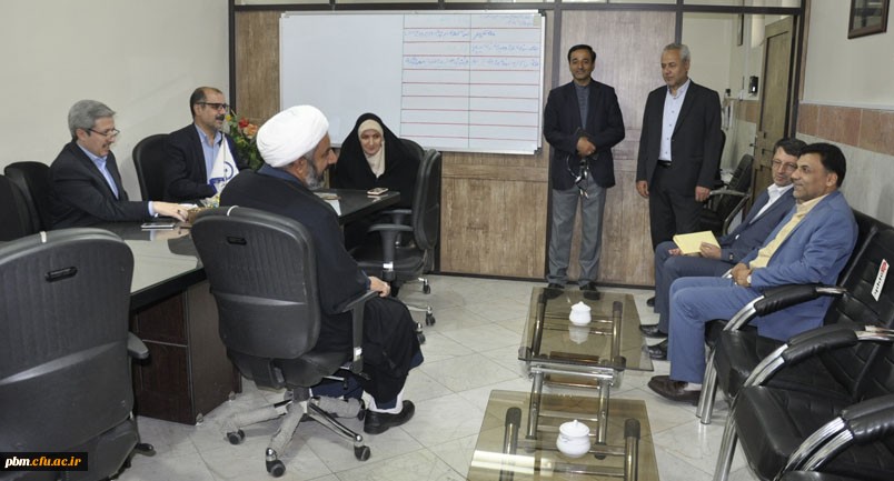 انجام مصاحبه با بیش از 100 نفر از کارشناس مسئولان و کارشناسان فرهنگی اجتماعی دانشگاه