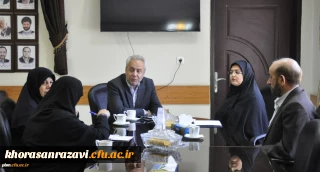 معاون آموزشی، پژوهشی و فرهنگی دانشگاه فرهنگیان خراسان رضوی:
با بازگشت به ارزش های دوران دفاع مقدس بسیاری ازمشکلات امروز جامعه برطرف می شود