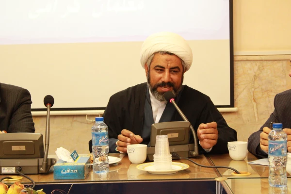 رئیس فراکسیون فرهنگیان مجلس شورای اسلامی:
مطالبات دانشجویان باید در جهت رشد و شکوفا شدن دانشگاه فرهنگیان باشد 2