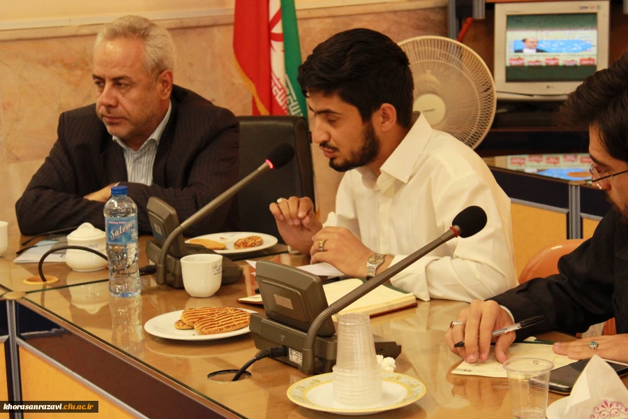 رئیس فراکسیون فرهنگیان مجلس شورای اسلامی:
مطالبات دانشجویان باید در جهت رشد و شکوفا شدن دانشگاه فرهنگیان باشد 2