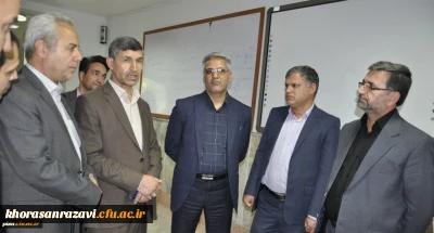بازدید مدیرکل آموزش و پرورش خراسان رضوی از روند انجام مصاحبه داوطلبان ورود به دانشگاه فرهنگیان
