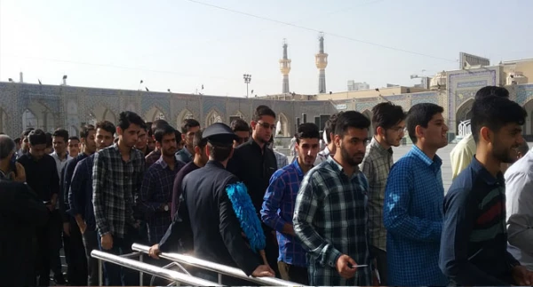 مراسم استقبال از دانشجو معلمان نو ورود پردیس شهید بهشتی خراسان رضوی در حرم مطهر امام رضا(ع) 4