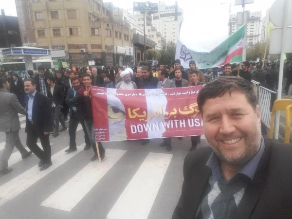 حضور استادان، دانشجویان و کارکنان دانشگاه فرهنگیان خراسان رضوی در راهپیمایی 13آبان 8