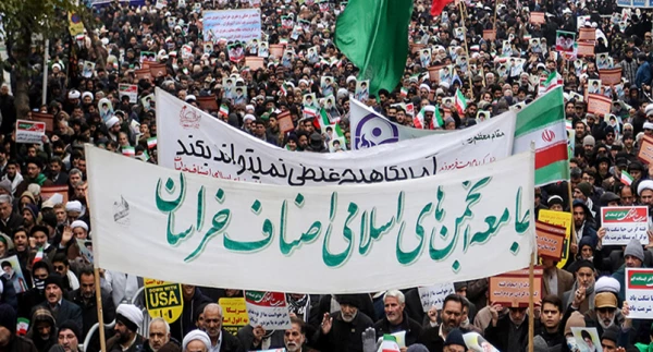 راهپیمایی اساتید ، دانشجویان و کارکنان دانشگاه فرهنگیان خراسان رضوی در محکومیت اقدامات اغتشاشگران 