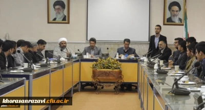 به همت انجمن علمی کارآفرینی پردیس شهید بهشتی مشهد برگزار شد:

نشست هم اندیشی نقش احزاب در انتخابات پیش رو