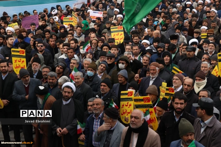 گزارش تصویری راهپیمایی دانشگاهیان دانشگاه فرهنگیان خراسان رضوی در گرامیداشت حماسه 9 دی ماه 2