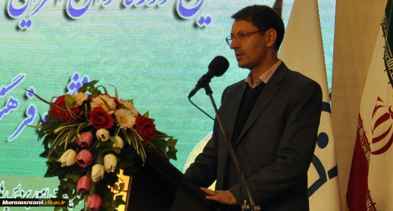 اعتماد، افتخار و اشتیاق سه کلیدواژة موفقیت در تربیت معلم است