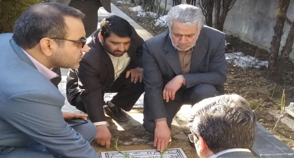 غبار روبی مزار شهدا با حضور استاندار خراسان رضوی 2