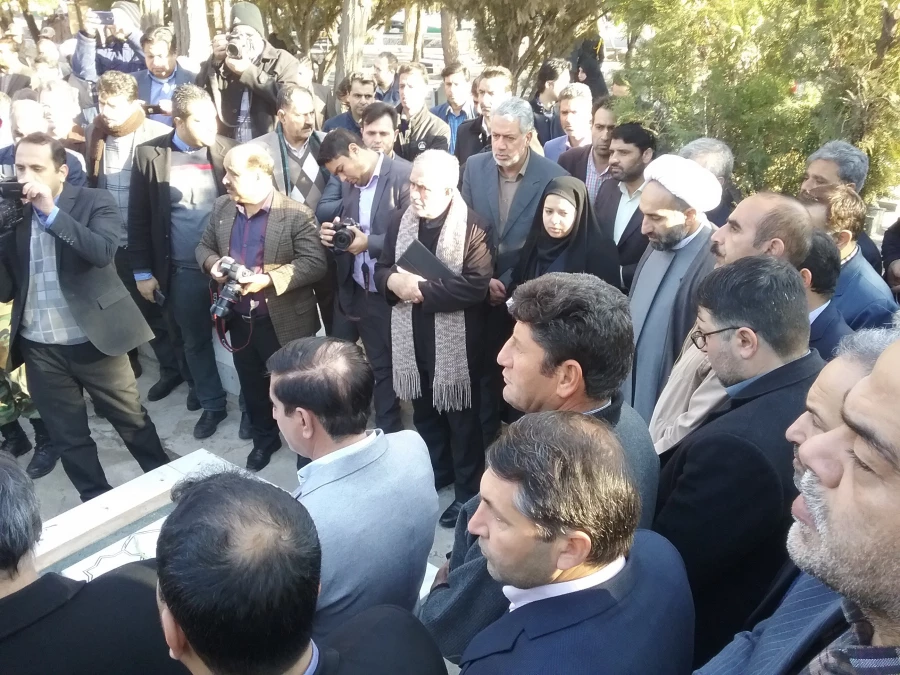 غبار روبی مزار شهدا با حضور استاندار خراسان رضوی 3