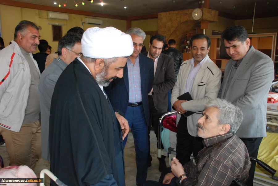 عیادت دانشجو معلمان دانشگاه فرهنگیان خراسان رضوی از جانبازان قطع نخاعی در مرکز توانبخشی امام خمینی (ره) مشهد 7