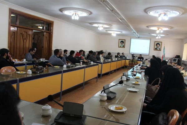  برگزاری چهل و یکمین کرسی ترویجی عرضه و نقد ایده علمی در دانشگاه فرهنگیان خراسان رضوی  4