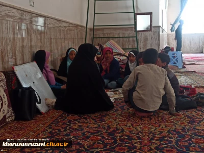 همزمان با دهه سرآمدی آموزش و تجلیل از مقام معلم و استاد انجام شد :

برگزاری اردوی جهادی تدریس دانشجو معلمان در روستاهای محروم شهرستان نیشابور به همت بسیج دانشجویی