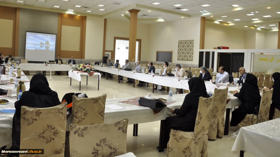  جلسه شورای آموزشی گروه زبان و ادبیات فارسی