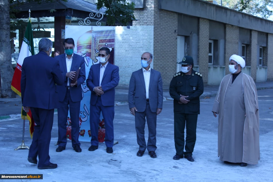 دفاع مقدس یک دانشگاه بود 18