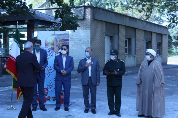 دفاع مقدس یک دانشگاه بود 15