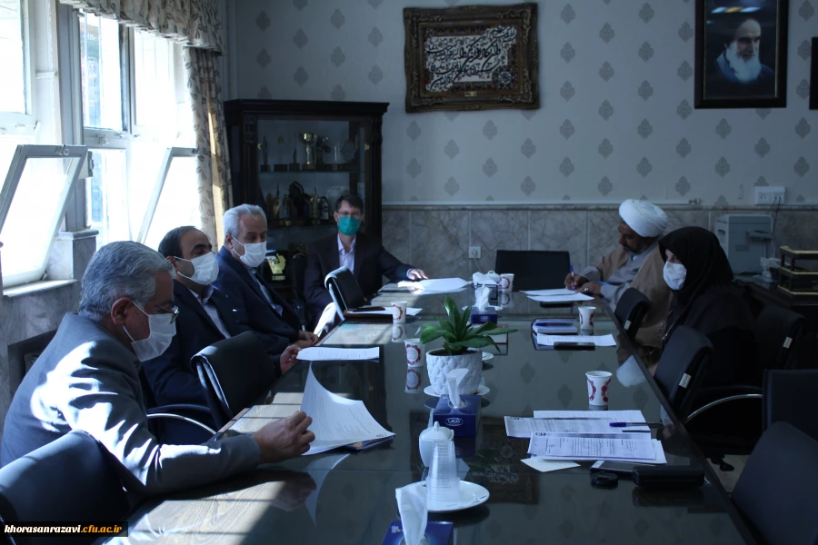 نگاه به جامعه ایثارگری و حمایت از آنان ارزشمند است