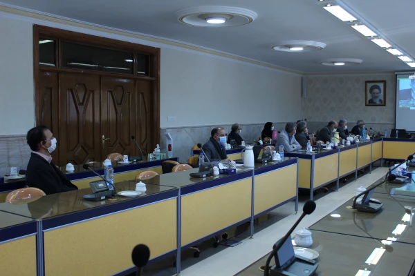 برگزاری دومین جلسه ویدئو کنفرانس با حضور دکتر روشن دل معاون آموزشی دانشگاه فرهنگیان 2