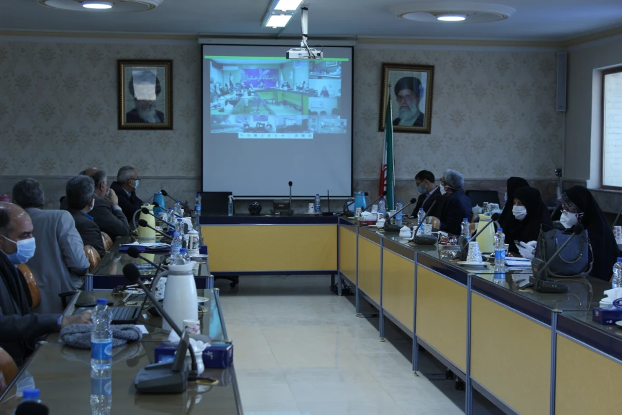 برگزاری دومین جلسه ویدئو کنفرانس با حضور دکتر روشن دل معاون آموزشی دانشگاه فرهنگیان 4