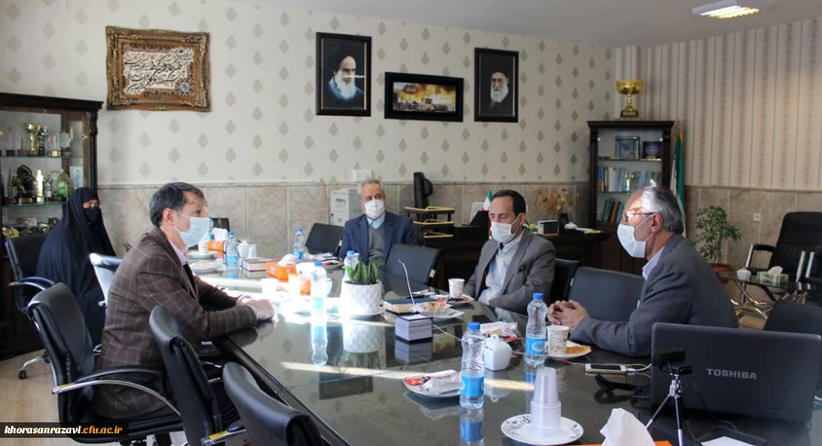 جلسه مشترک نمایندگان منتخب کانون پیشکسوتان دانشگاه فرهنگیان خراسان رضوی با مدیر امور پردیس های دانشگاه فرهنگیان خراسان رضوی