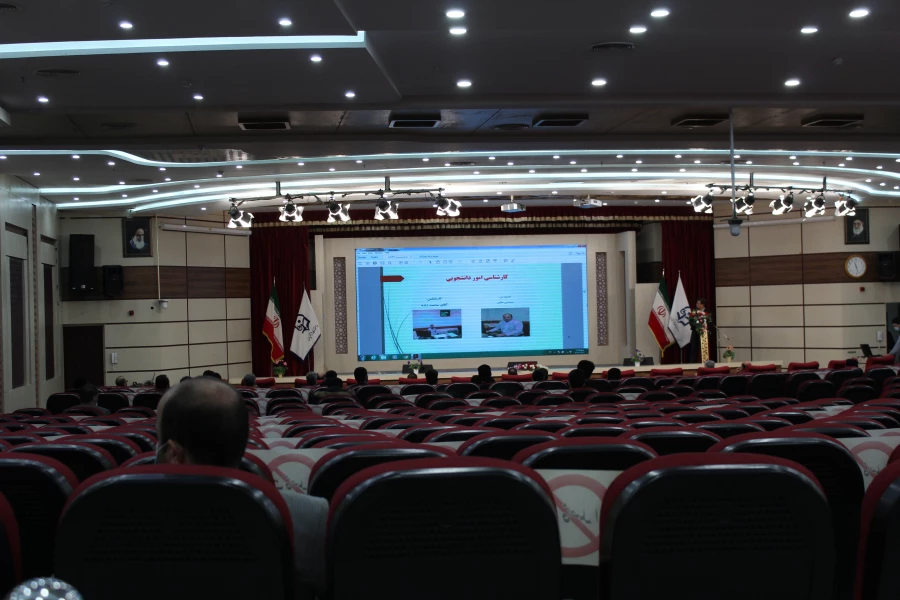 آیین استقبال از دانشجومعلمان جدیدالورود بهمن ماه 1399 پردیس شهید بهشتی به روایت تصویر 12