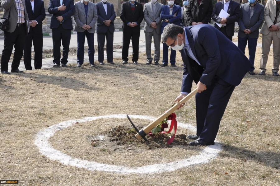 برگزاری آیین آغاز احداث ساختمان موزه و پژوهش سرای پردیس شهید بهشتی مشهد 8