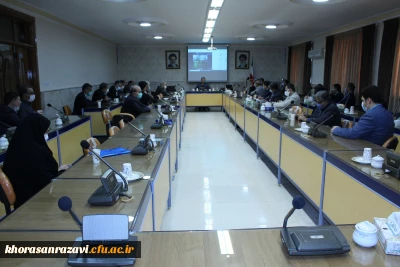 مدیر امور پردیس های دانشگاه فرهنگیان خراسان رضوی در جلسه توجیهی استادان مصاحبه گر:

 مهم ترین ارزشیابی، انجام مصاحبه است