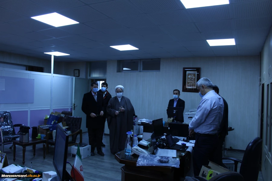 ادای احترام مشاور و نماینده وزیر آموزش و پرورش در امور دانشگاه فرهنگیان به شهدای گمنام پردیس شهید بهشتی دانشگاه فرهنگیان خراسان رضوی 2