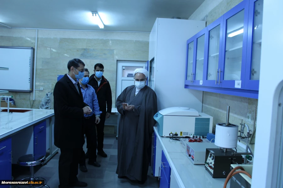 ادای احترام مشاور و نماینده وزیر آموزش و پرورش در امور دانشگاه فرهنگیان به شهدای گمنام پردیس شهید بهشتی دانشگاه فرهنگیان خراسان رضوی 4