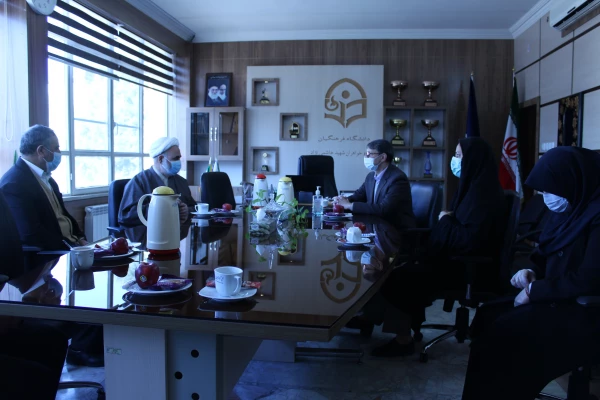 بازدید مشاور و نماینده وزیر آموزش و پرورش در امور دانشگاه فرهنگیان ازپردیس شهید هاشمی نژاد مشهد 10