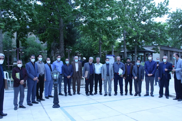 ادای احترام به شهدای گمنام پردیس شهید بهشتی دانشگاه فرهنگیان خراسان رضوی 6