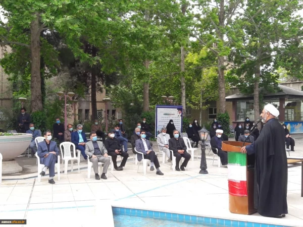 مراسم بزرگداشت روز معلم و تجلیل از همکاران بازنشسته 4