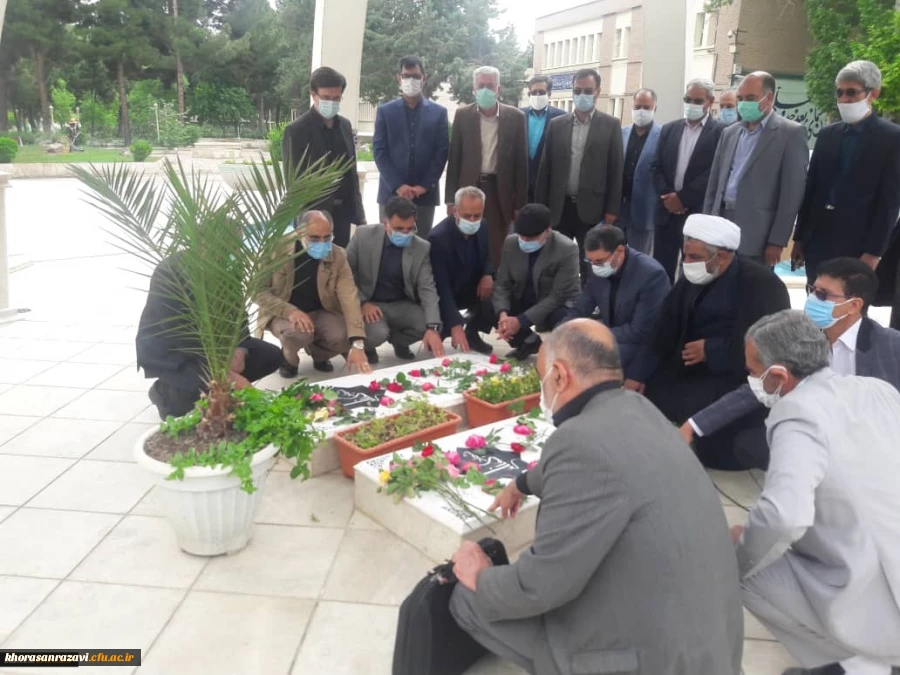 مراسم بزرگداشت روز معلم و تجلیل از همکاران بازنشسته 5