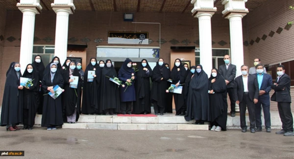 تقدیر ازکارشناسان حوزه ی معاونت آموزشی در دهه سرآمدی آموزش وایام بزرگداشت مقام معلم 3