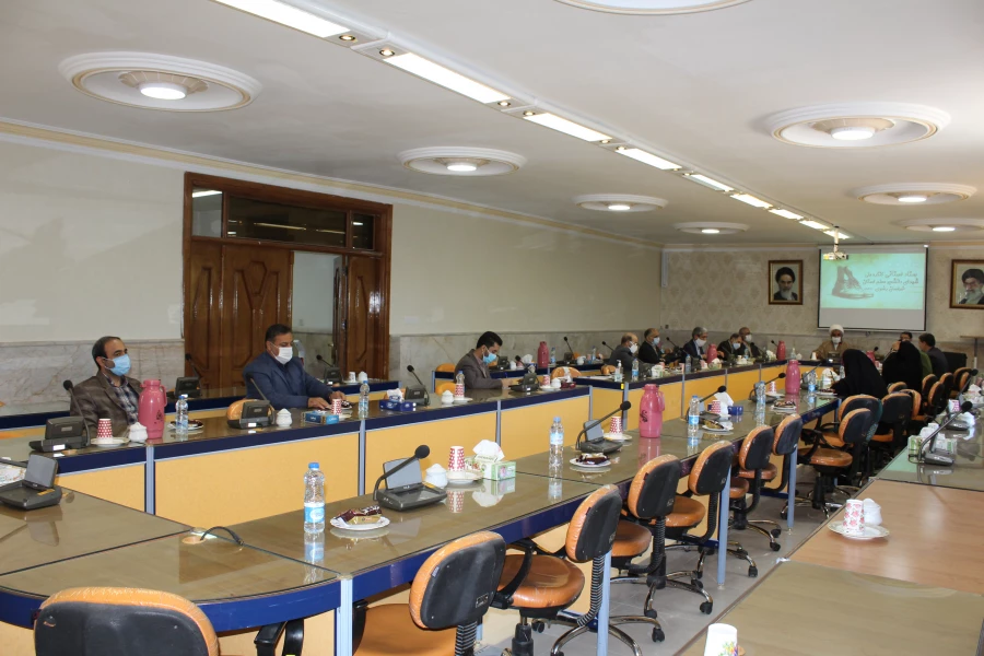 گرامیداشت یاد شهدا، یک وظیفه تربیتی، فرهنگی و انقلابی است 2