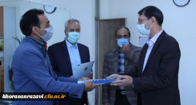 همزمان با روز ملی روابط عمومی و ارتباطات انجام شد:

تقدیر از همکاران روابط عمومی دانشگاه فرهنگیان استان و پردیس شهید بهشتی