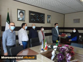 همزمان با روز 27 اردیبهشت ، روز روابط عمومی انجام شد

تجلیل از مسئول محترم روابط عمومی واحد دانشور