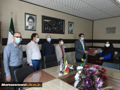 همزمان با روز 27 اردیبهشت ، روز روابط عمومی انجام شد

تجلیل از مسئول محترم روابط عمومی واحد دانشور