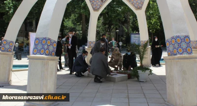 به مناسبت هفنه روابط عمومی و ارتباطات صورت پذیرفت؛

آیین غبارروبی از گلزار شهدای گمنام دانشگاه فرهنگیان شهید بهشتی مشهد 