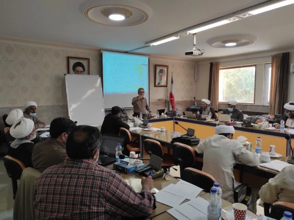 برگزاری دوره آموزشی مشاوره قبل از ازدواج در دانشگاه فرهنگیان خراسان رضوی 3