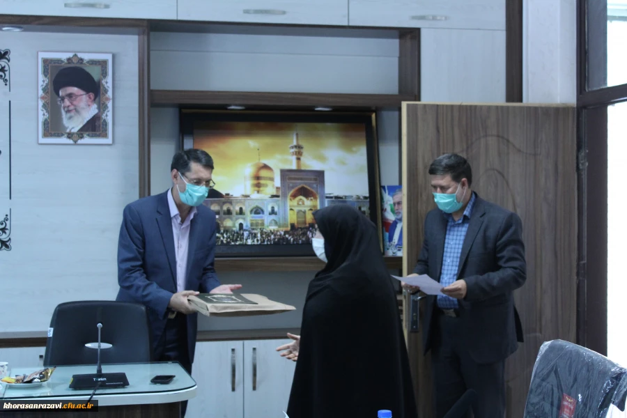 برگزاری جلسه ارائه گزارش تحلیلی ارتقاء کیفیت فضاهای دانشجویی خراسان رضوی
 2