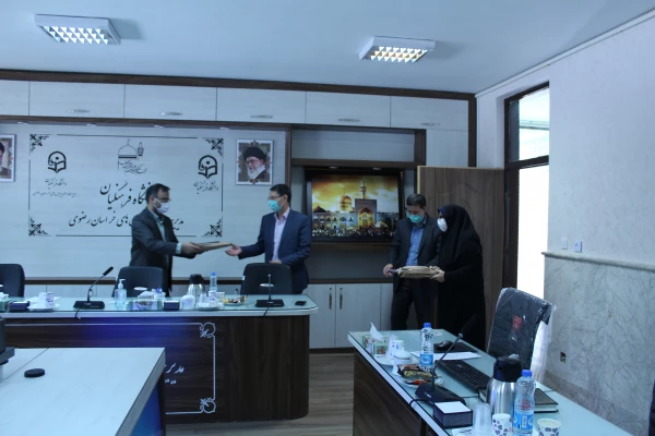 برگزاری جلسه ارائه گزارش تحلیلی ارتقاء کیفیت فضاهای دانشجویی خراسان رضوی
 7