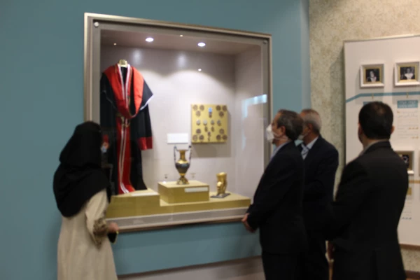 بازدید معاون پژوهش و فناوری دانشگاه فرهنگیان کشور از موزه دانشگاه فردوسی مشهد 9