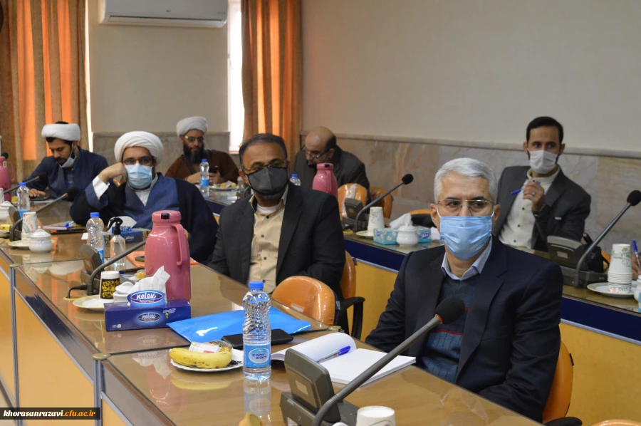 برگزاری دوره بهسازی و توانمند سازی مدیران گروه های آموزشی معارف و تربیت اسلامی در مشهد مقدس 12