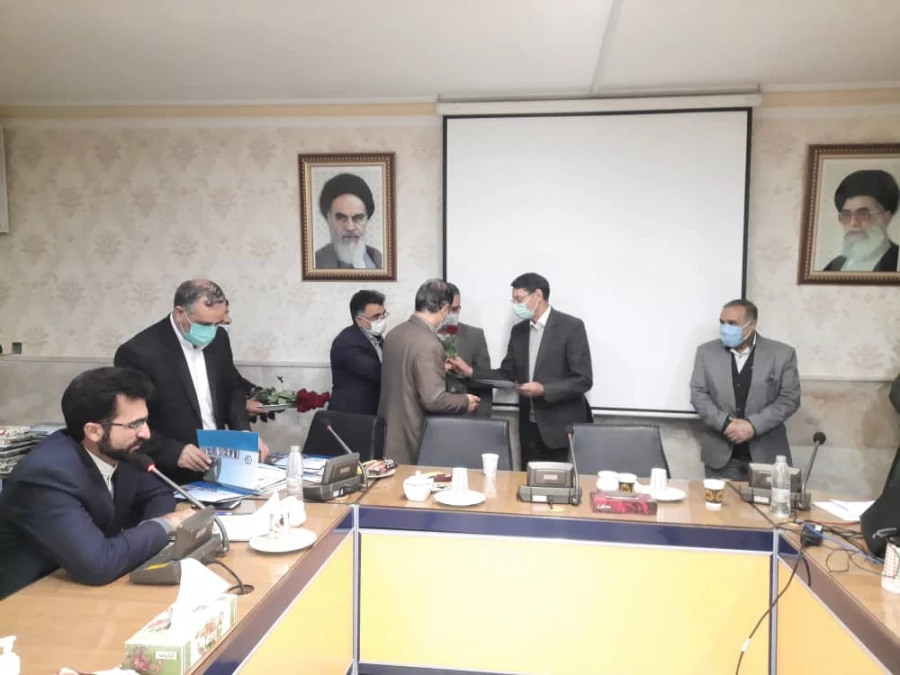  جلسه نقش بسیج در تمدن سازی اسلامی با استناد به آیات و روایات 7