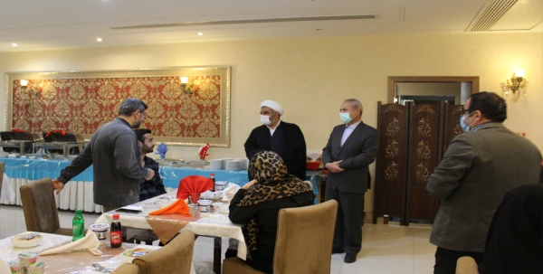 دیدار مسئولین دانشگاه فرهنگیان خراسان رضوی با خانواده ایثارگران دانشگاه فرهنگیان سراسر کشور در مشهد