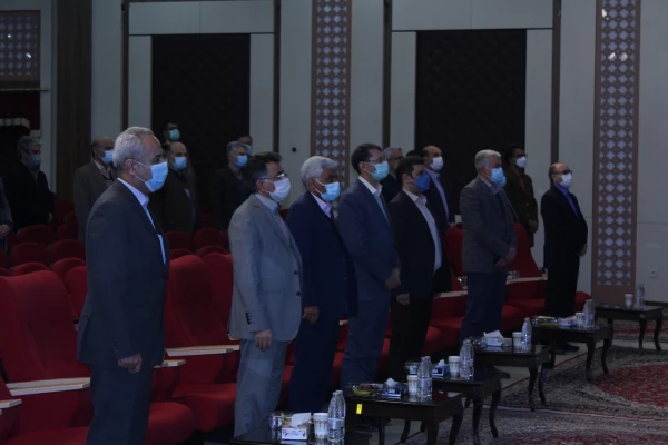 مراسم تجلیل از پژوهشگران دانشگاه فرهنگیان خراسان رضوی از نگاه دوربین 4