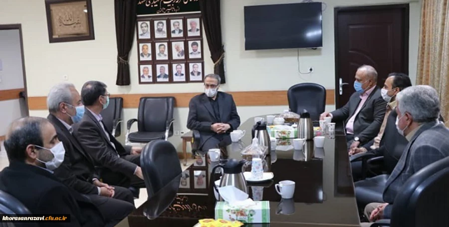 ارتباط میان دستگاه تعلیم و تربیت و دانشگاه فرهنگیان استان توسعه یابد