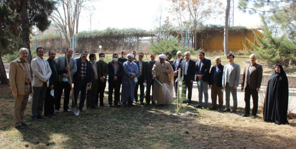 برگزاری آئین پویش درختکاری یابود ۱۴۱ شهید دانشگاه فرهنگیان خراسان رضوی 4
