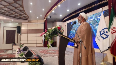 مسئول دفتر نهاد نمایندگی مقام معظم رهبری در دانشگاه فرهنگیان خراسان رضوی:

حقیقت علم و عالمی و معلمی از مسیر آستان بوسی اهل بیت (ع) می گذرد